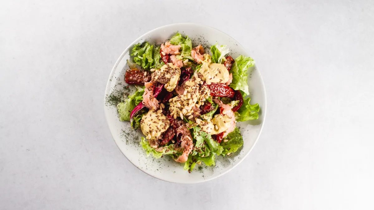 Chicken kebab salata