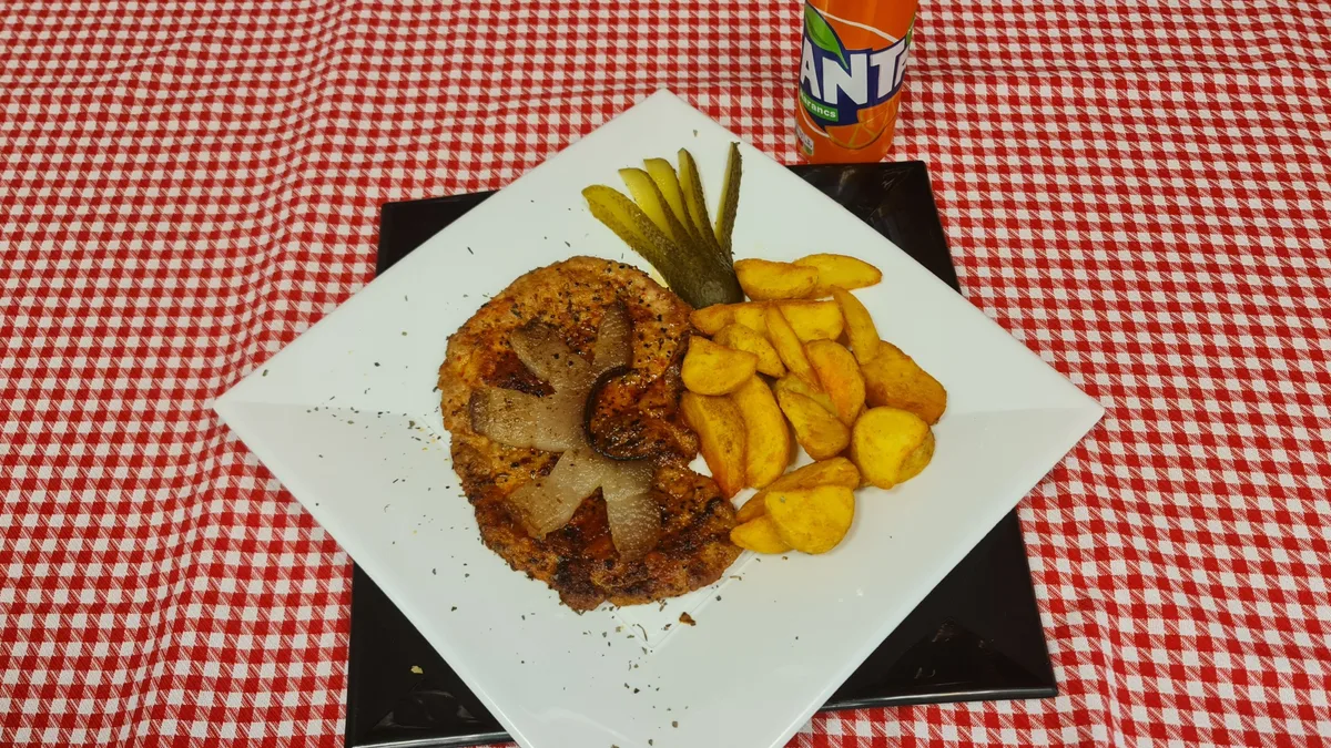 Cigánypecsenye menü