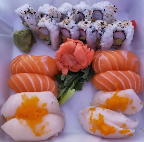 Salmon Sushi