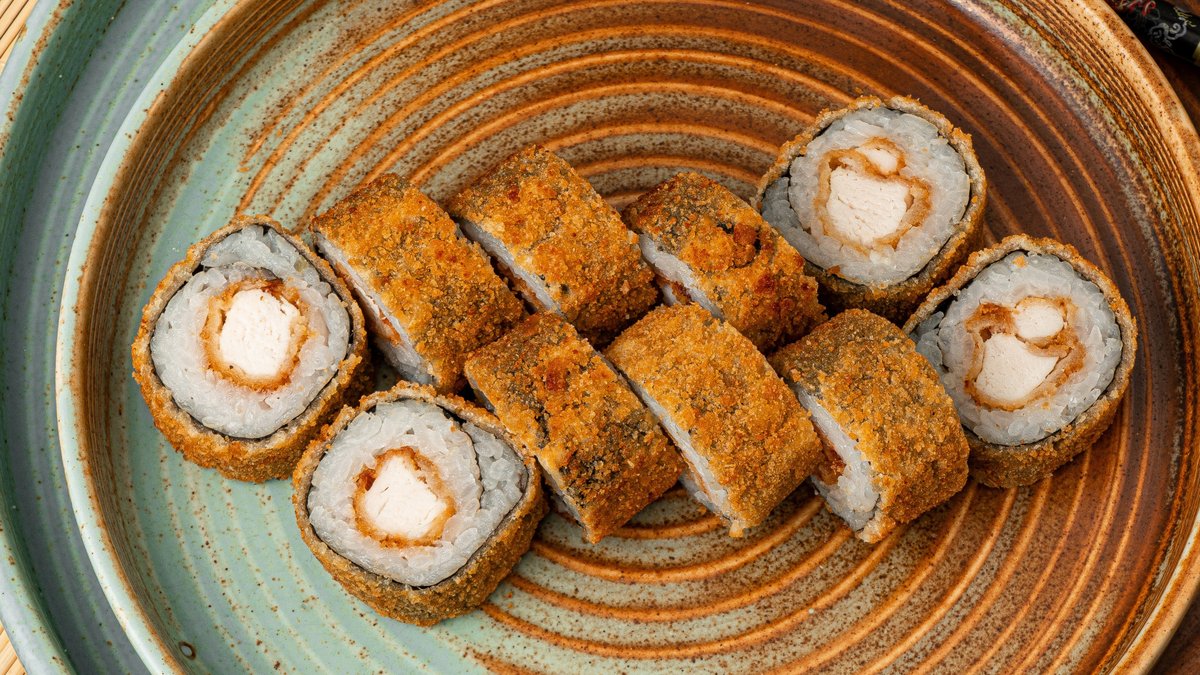 İsti Roll Toyuq ilə