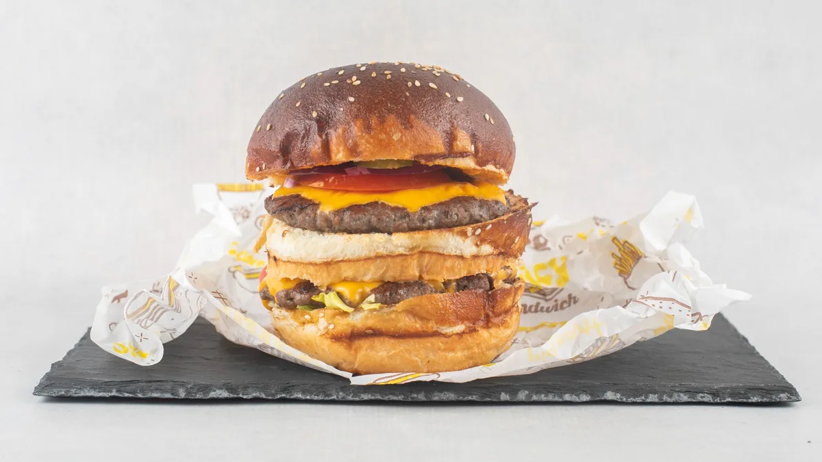 Cheese burger double