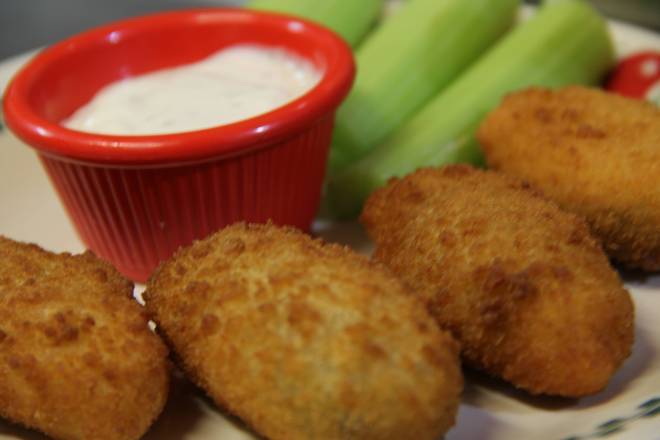 Jalapeno Poppers (6 pcs)