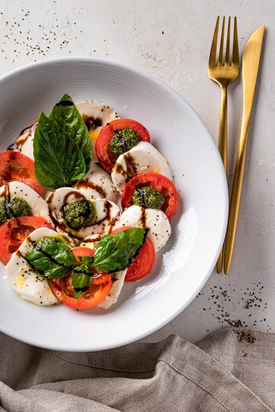 Caprese Salad (V)