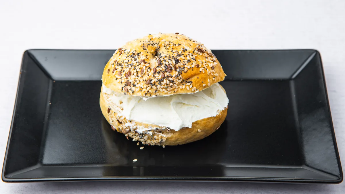 Bagel CC