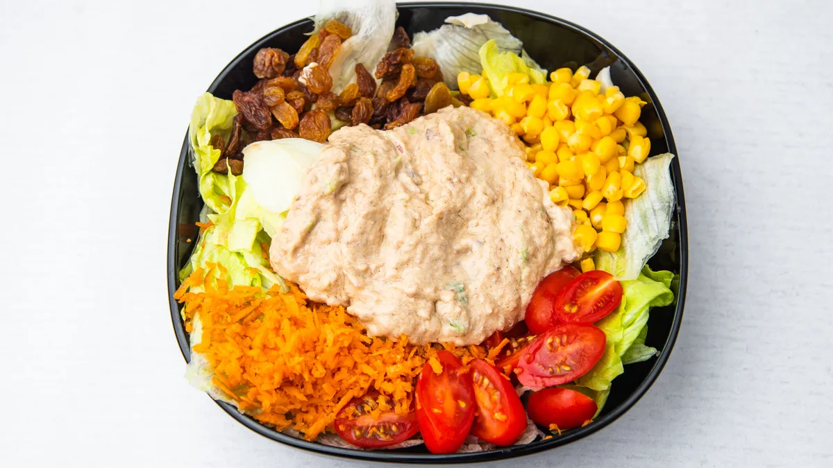Tuna salata