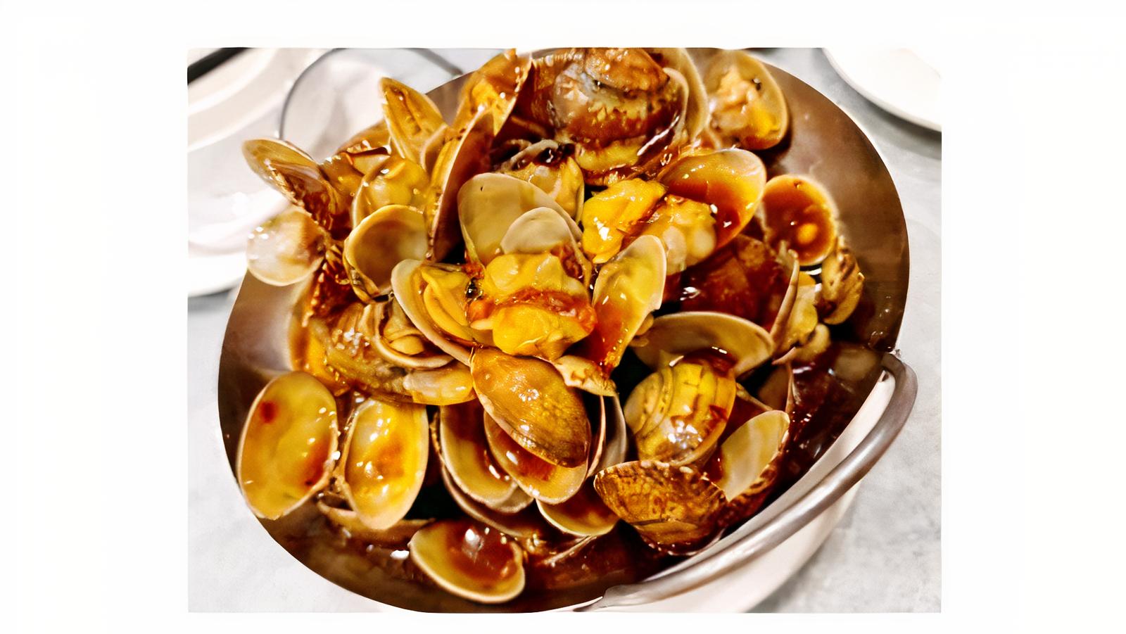Pipis In XO Chili Sauce