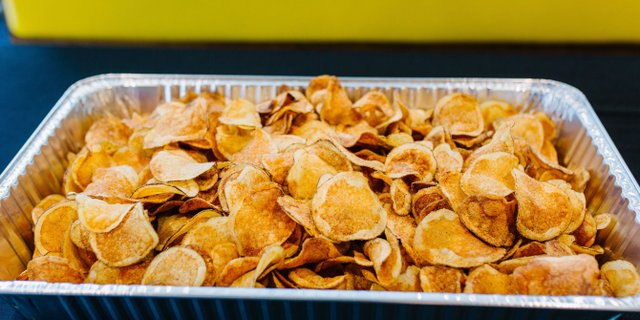 Fresh-Cut Potato Chips