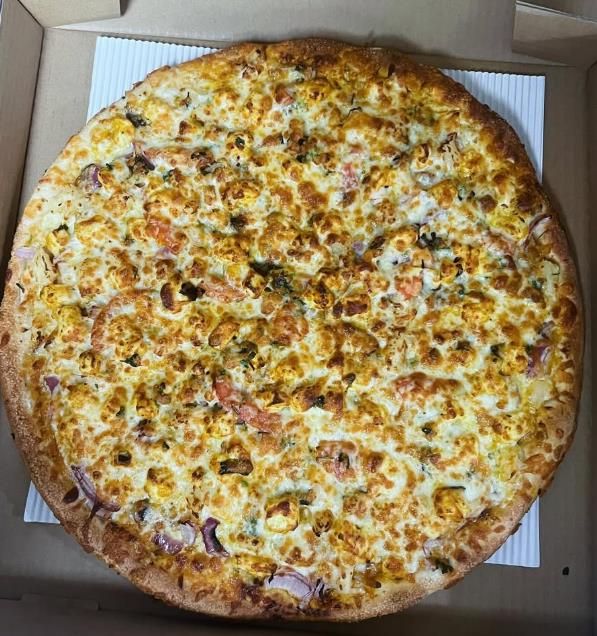 Shahi Paneer Pizza