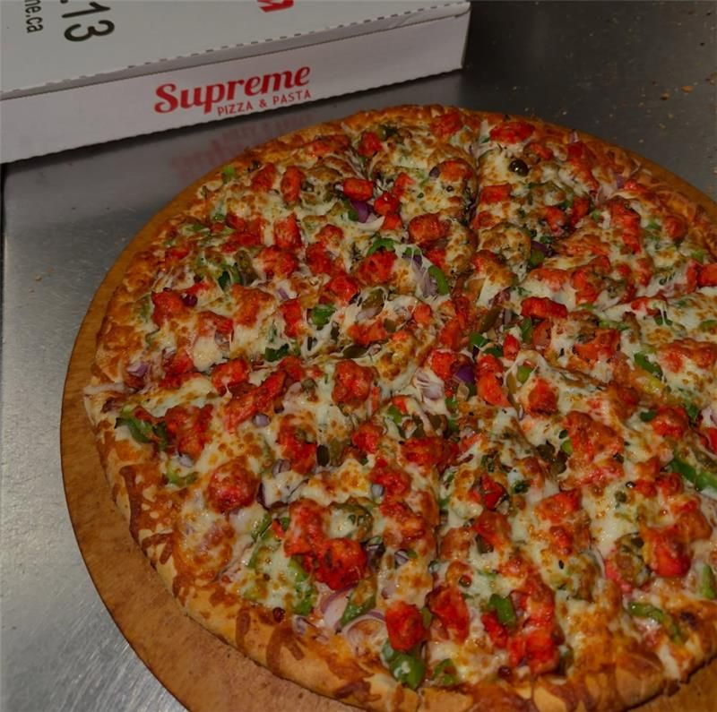 Tandoori Chicken Special Pizza