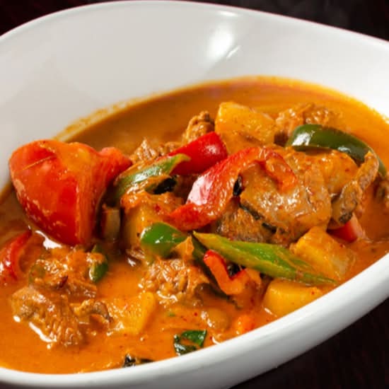 L. ROASTED DUCK RED CURRY