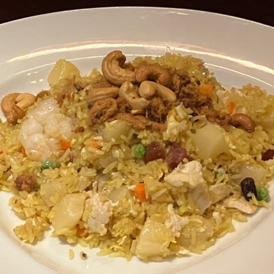PINEAPPLE FRIED RICE