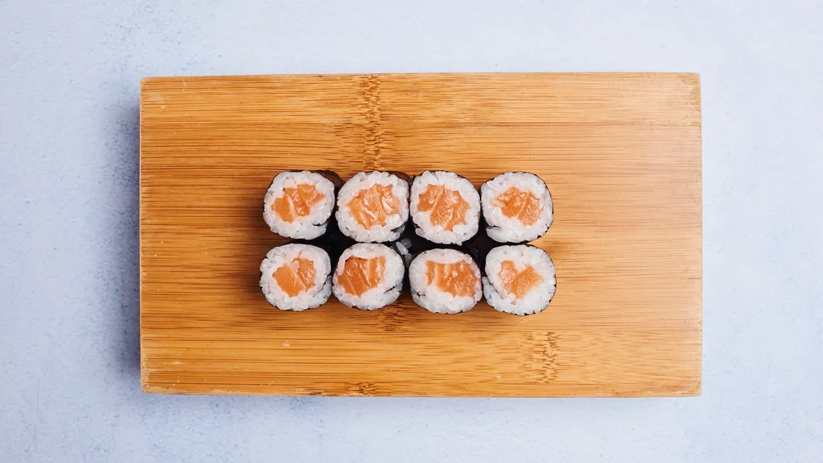 4. Salmon Maki