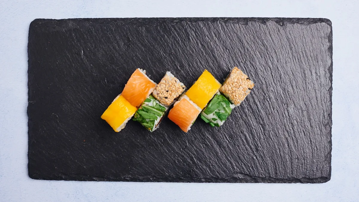 61. Color Salmon Special Roll
