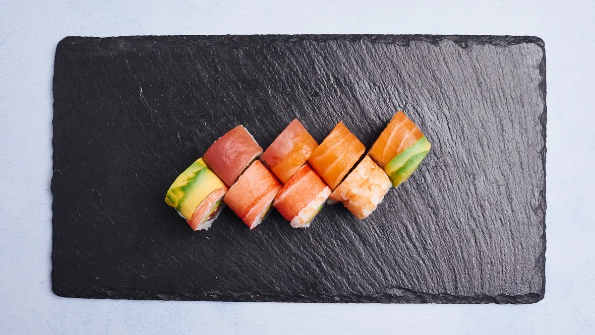 90. Rainbow Cali Special Roll