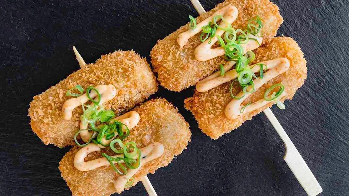 Chicken and Cheddar (2 stk) (L)