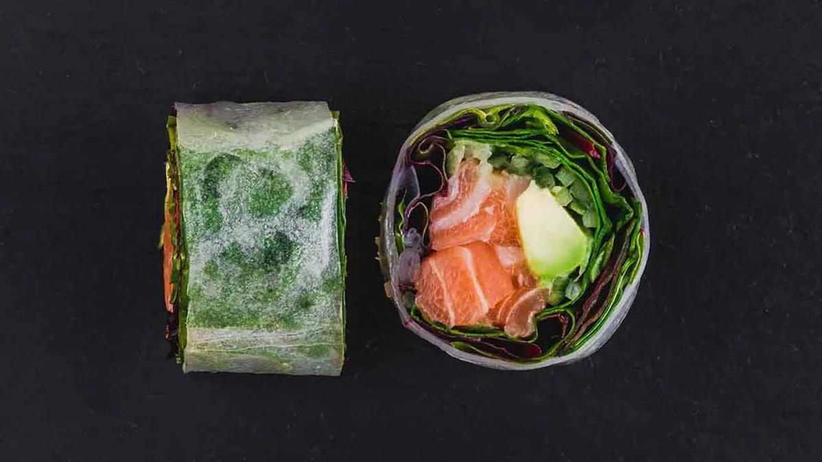 Rispapir Maki Salmon (8 stk)