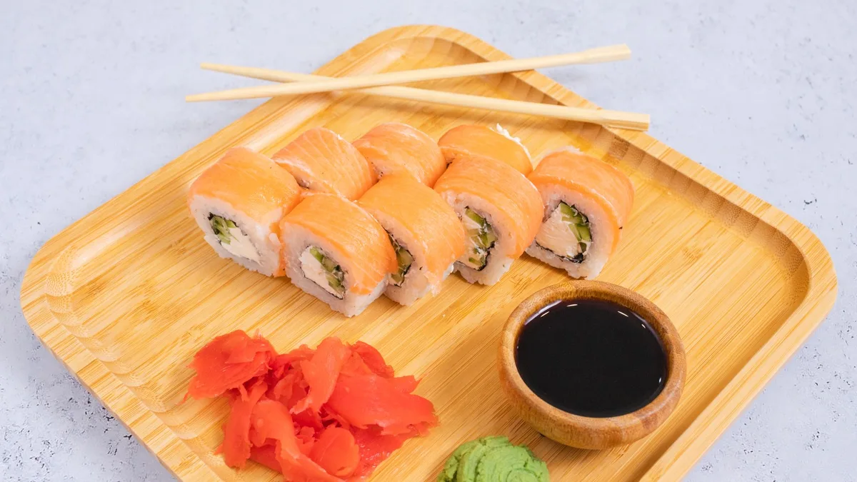 Filadelfiya Roll (8 ədəd)