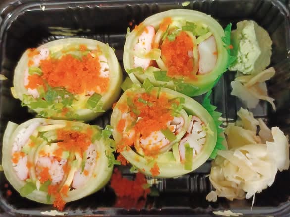 Tako Su(4)*