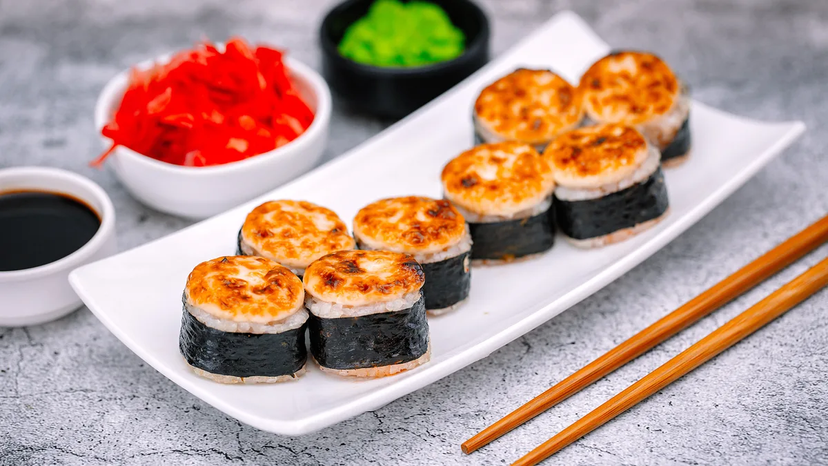 Bişmiş Qızılbalıq Roll (8 əd.)