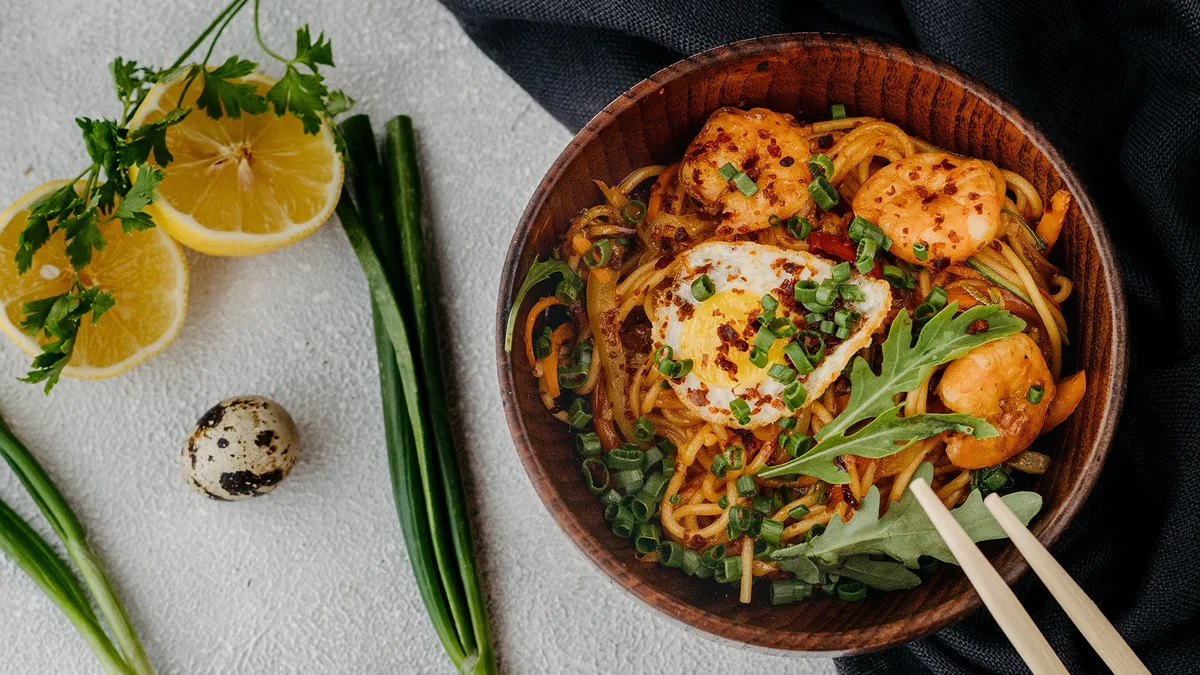 Ramen Krevet ilə