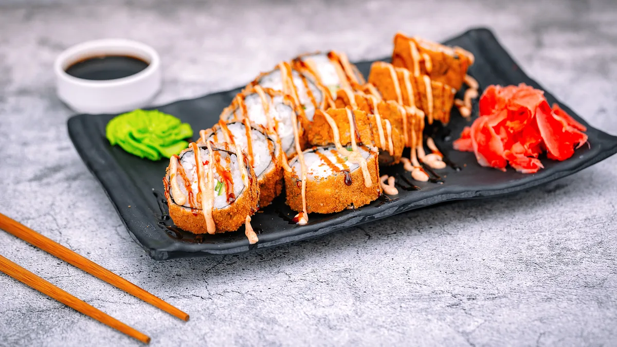 İsti Ton Balıqlı Roll (10 əd.)