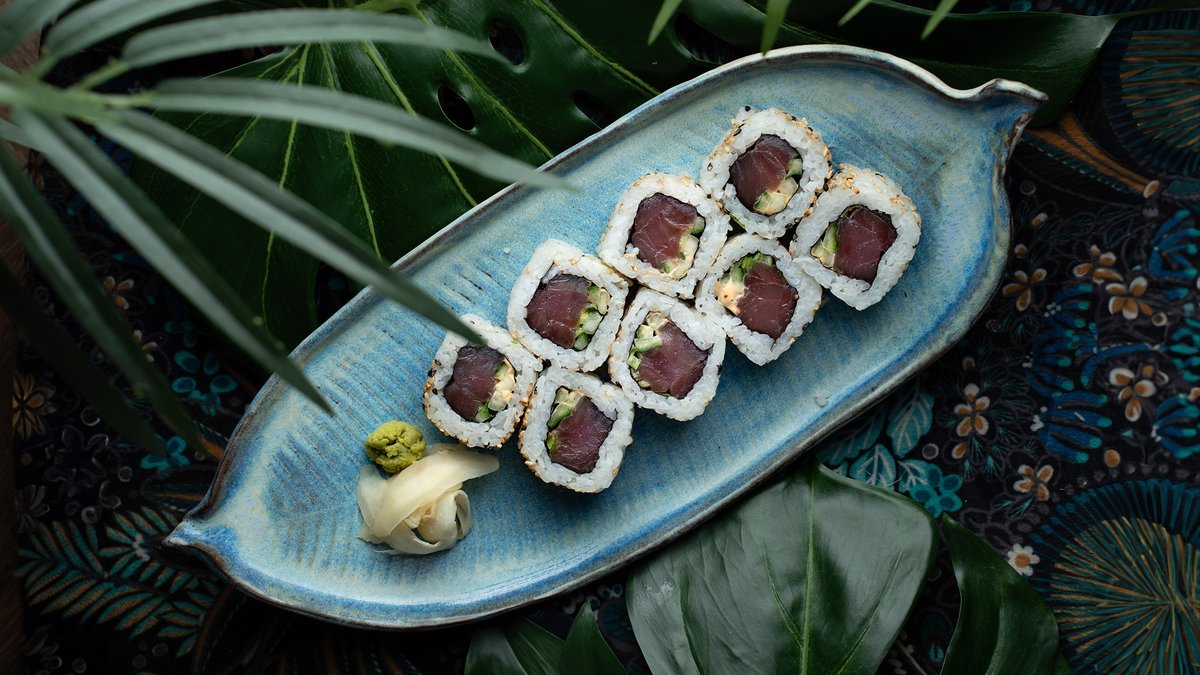 Chili Tuna Uramaki