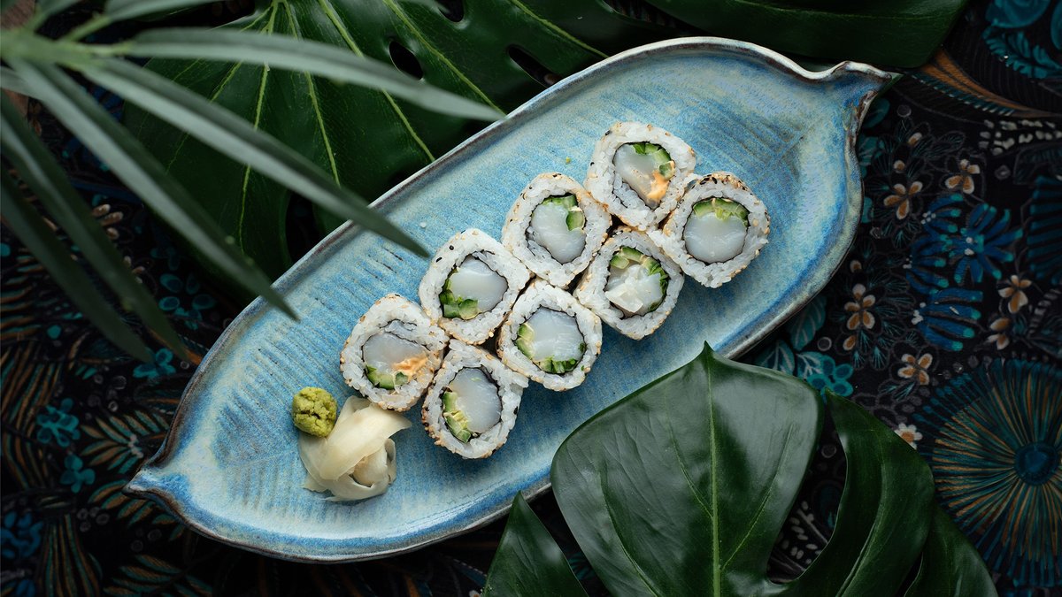 Hotate Uramaki