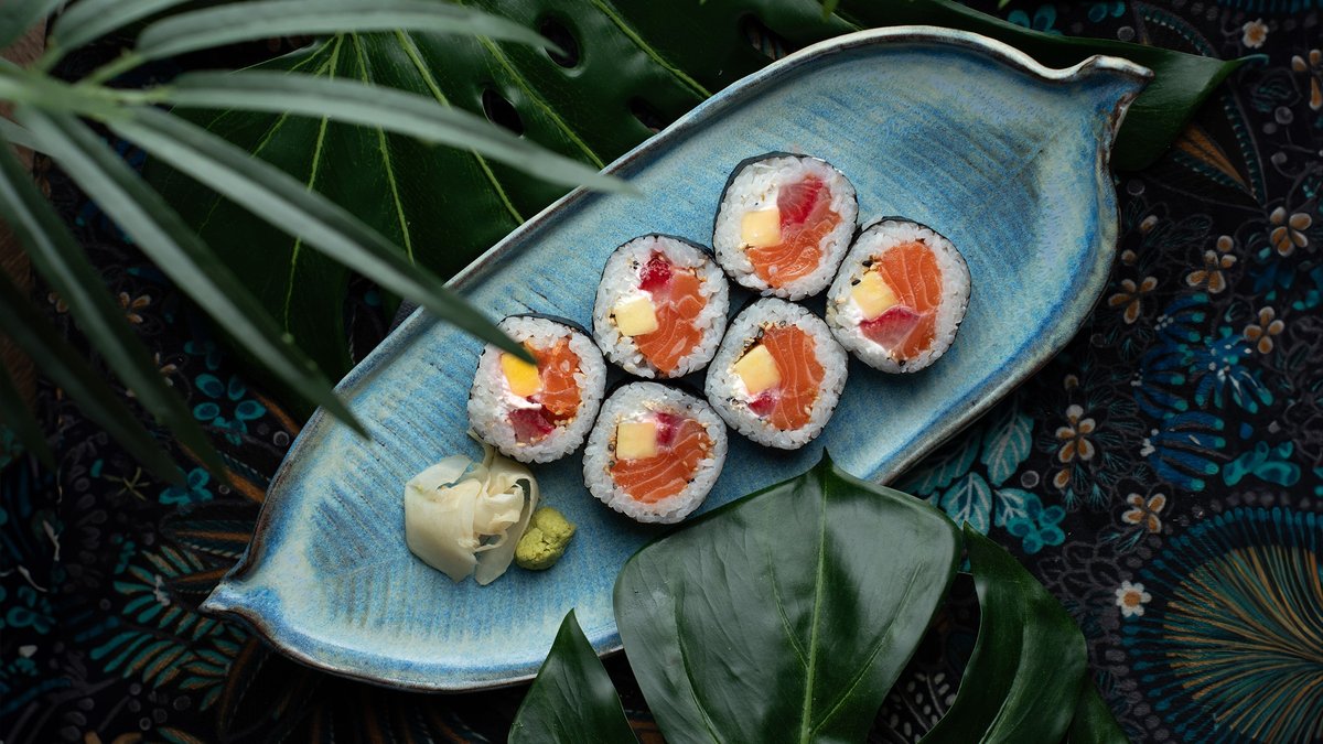 Mango Roll
