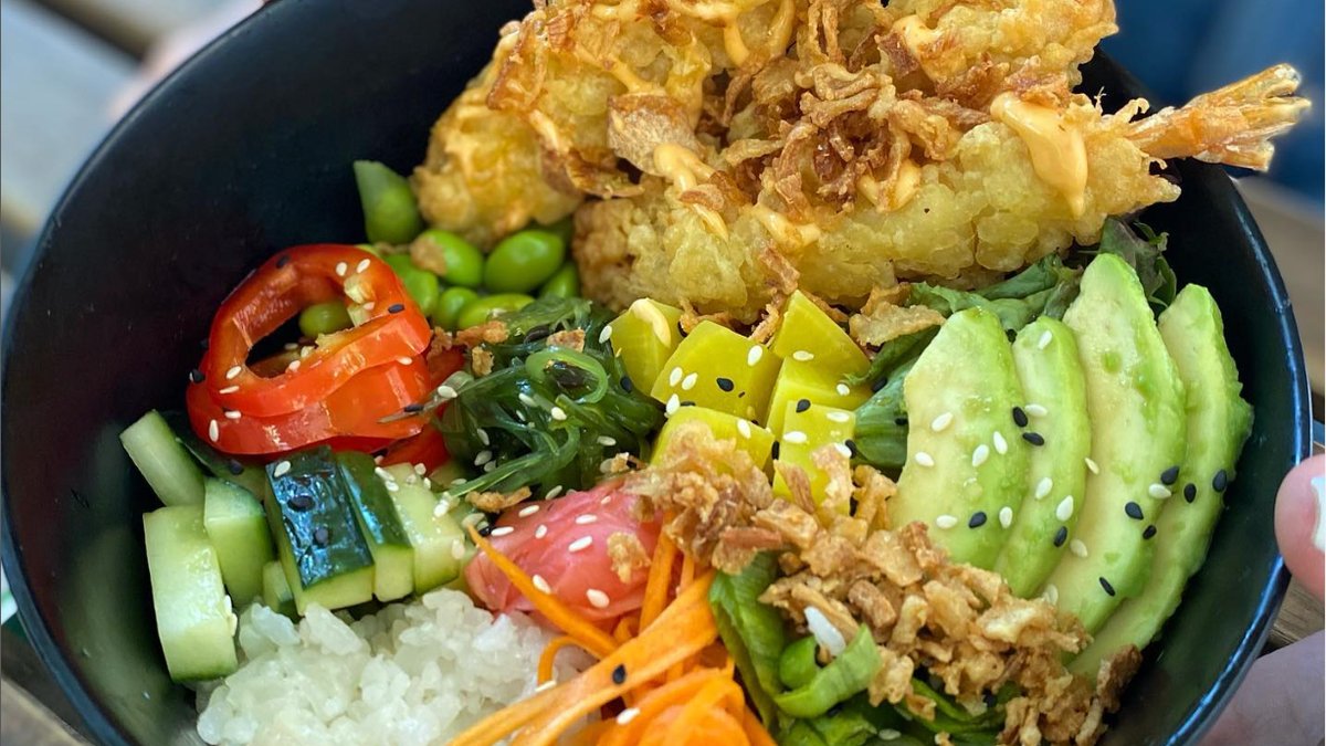 Ebi Tempura Poké Bowl