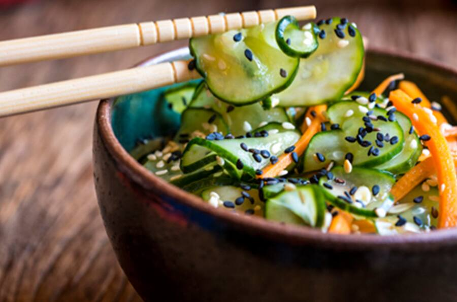 Salada Sunomono