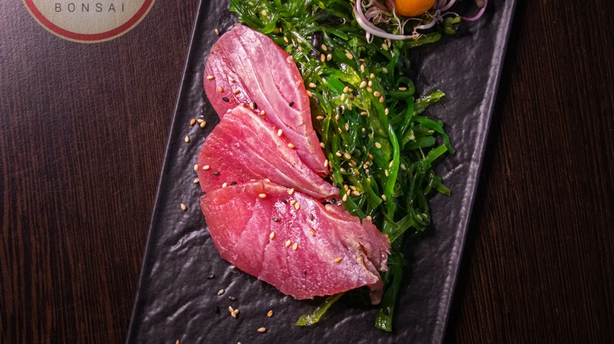 Goma wakame tuniak