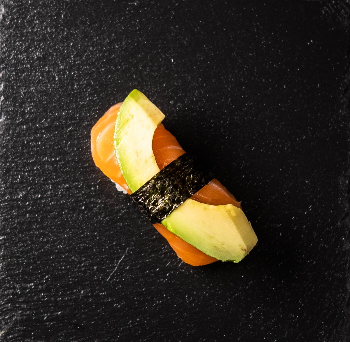 Nigiri Laks avocado