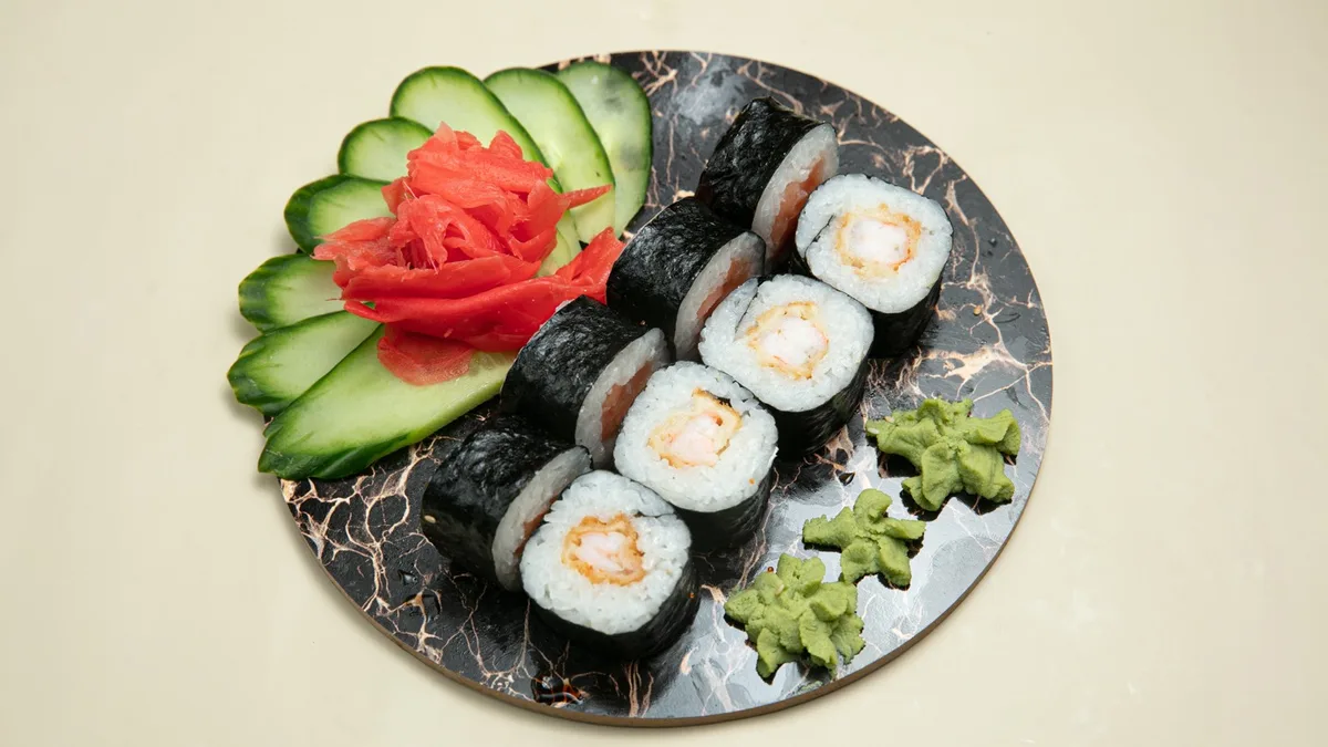 Ebi Maki (8 əd.)