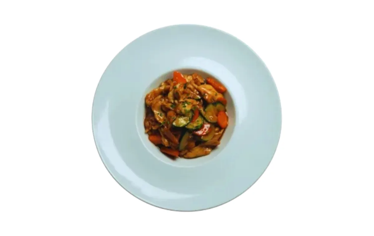 P28. Chicken with Vegetables