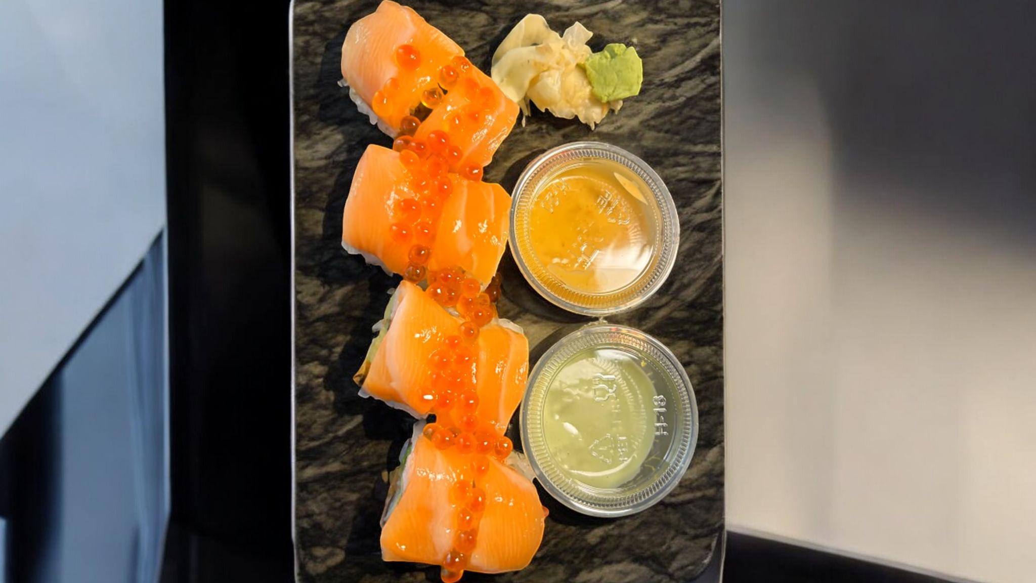 Fancy Salmon Roll