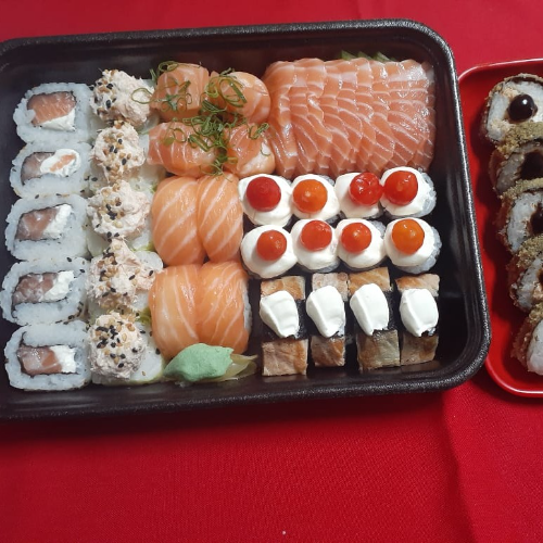 Combinado Salmão 50 Peças