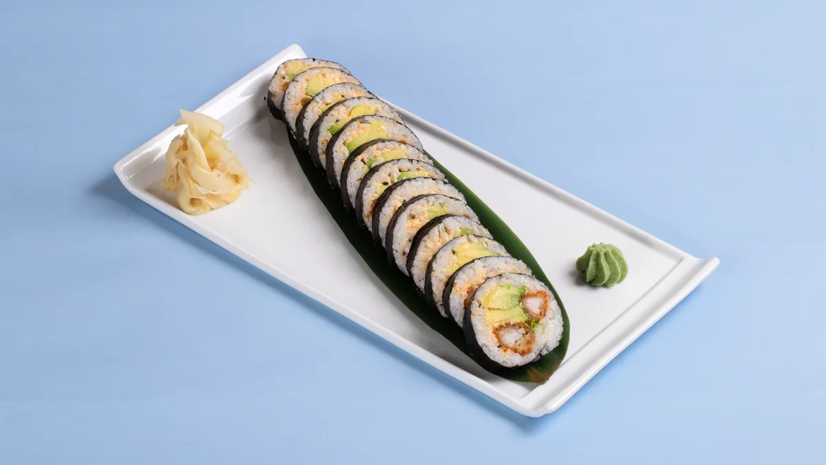 25B. Tempura Kylling Futo Maki