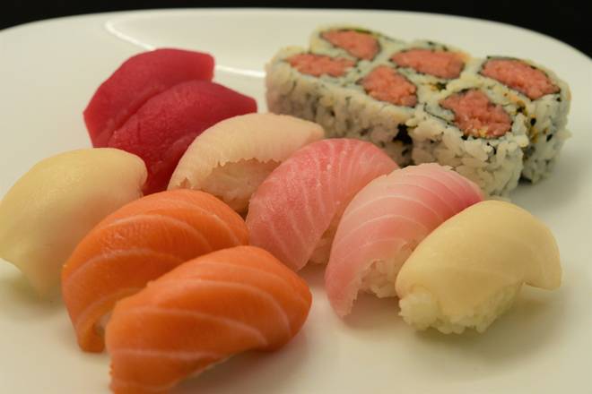 81. Sushi Deluxe