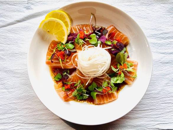 Salmon Carpaccio (6PCS)
