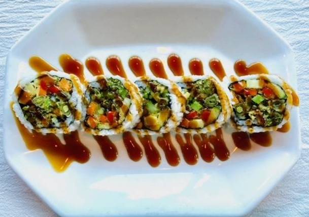 Veg Tempura Roll (6PCS)