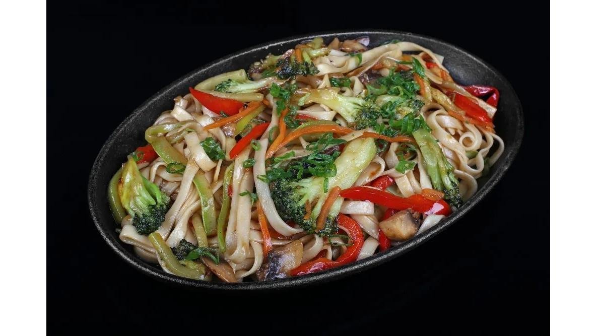 Noodles udon cu legume