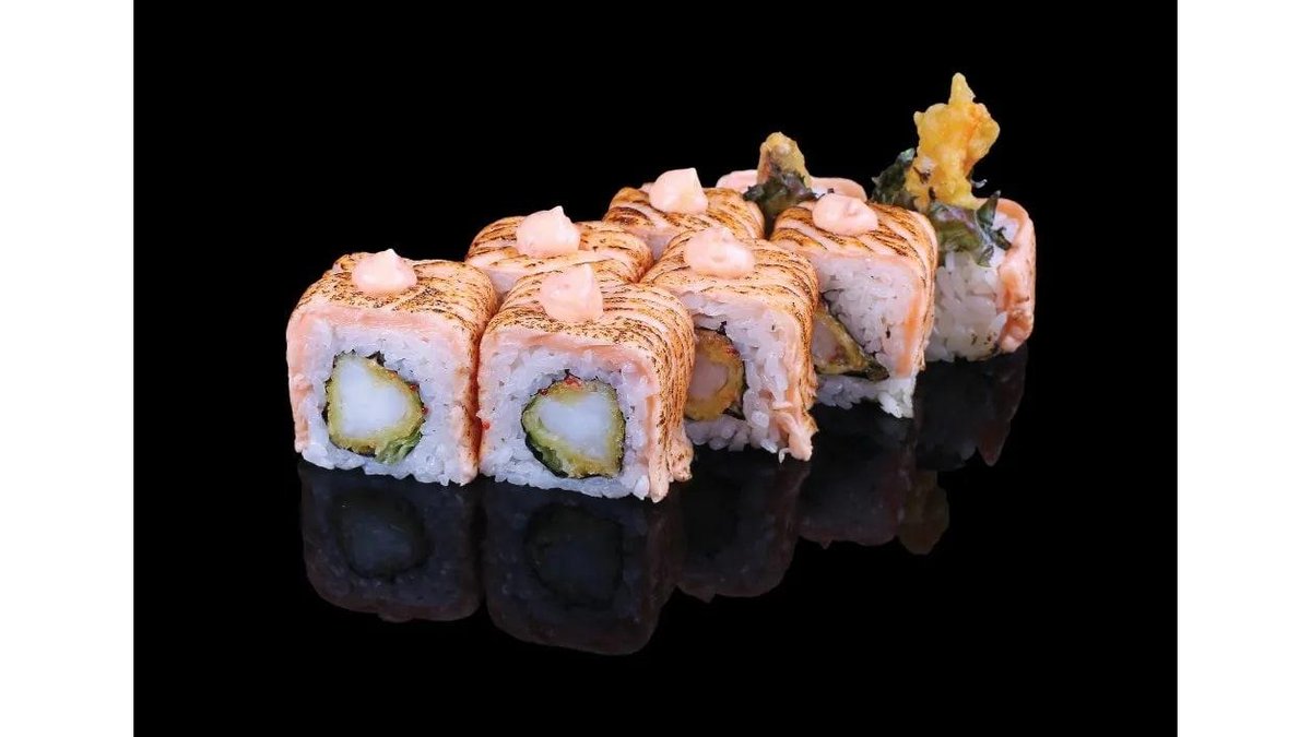 Salmon grill roll 8 buc.