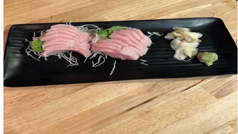 Hamachi Sashimi