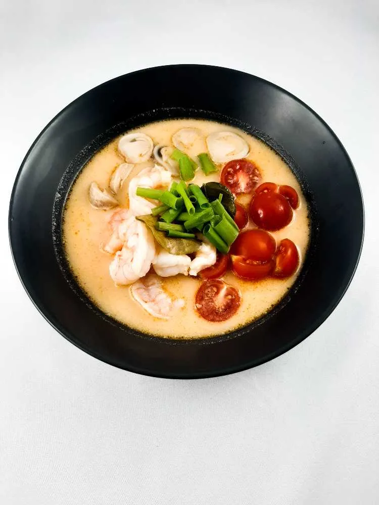 Tom Yum Nam Khon *ostra
