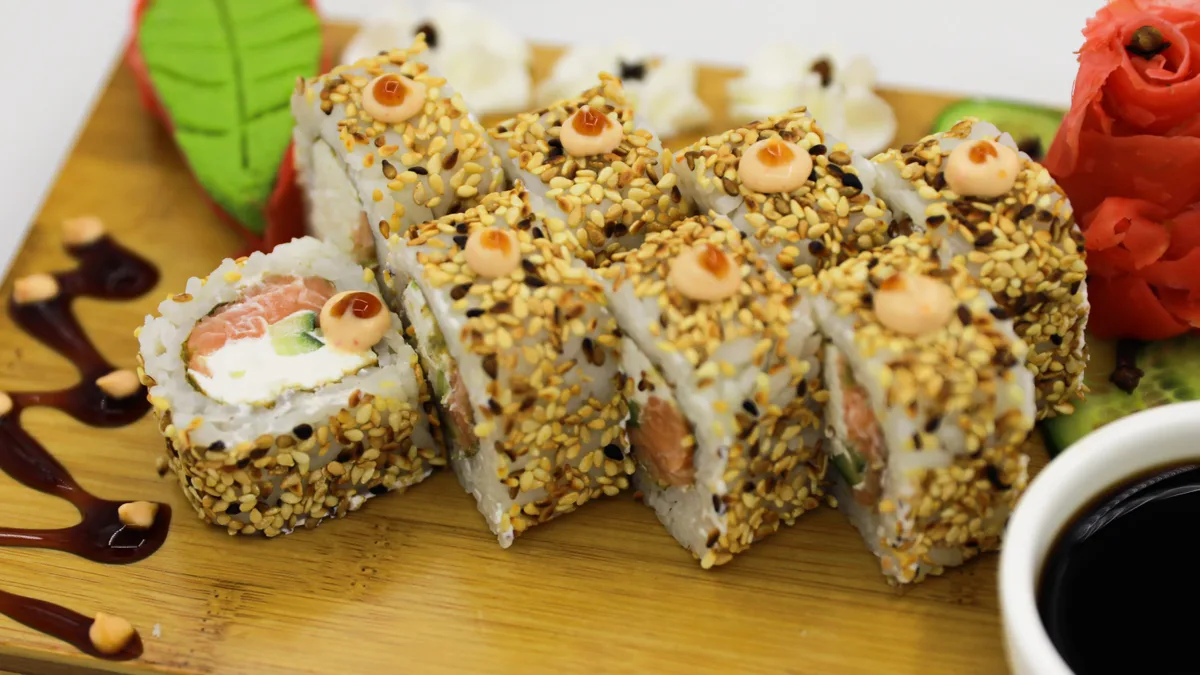 Alaska Roll (8 pcs.)