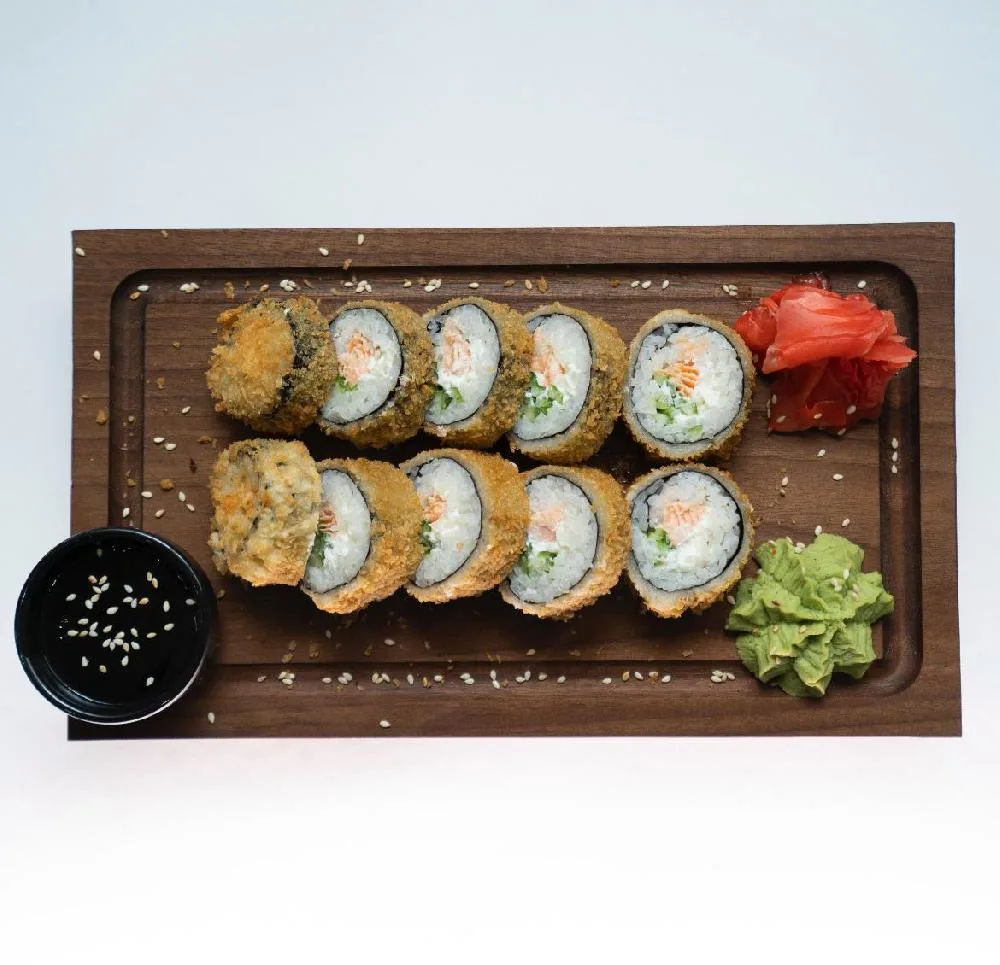 Hot Salmon Roll (10 pcs.)