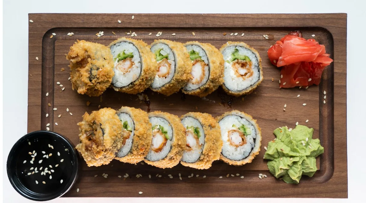 Hot Shrimp Roll