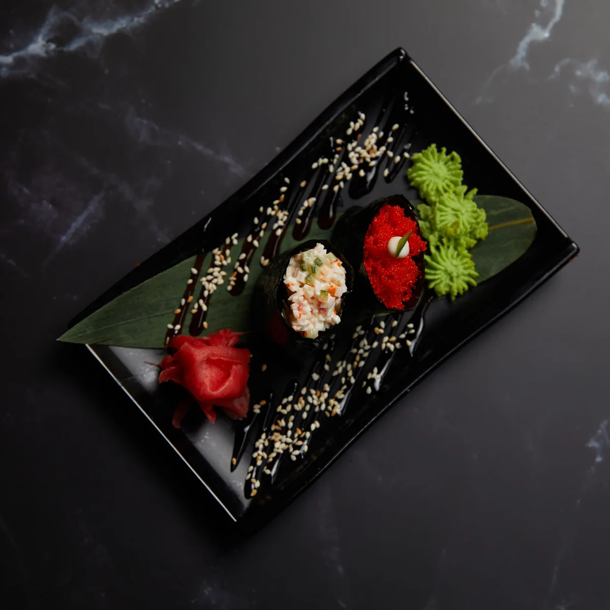 Red Tobiko Gunkan