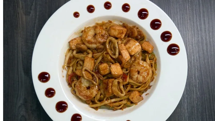 Seafood Noodles (350  g.)