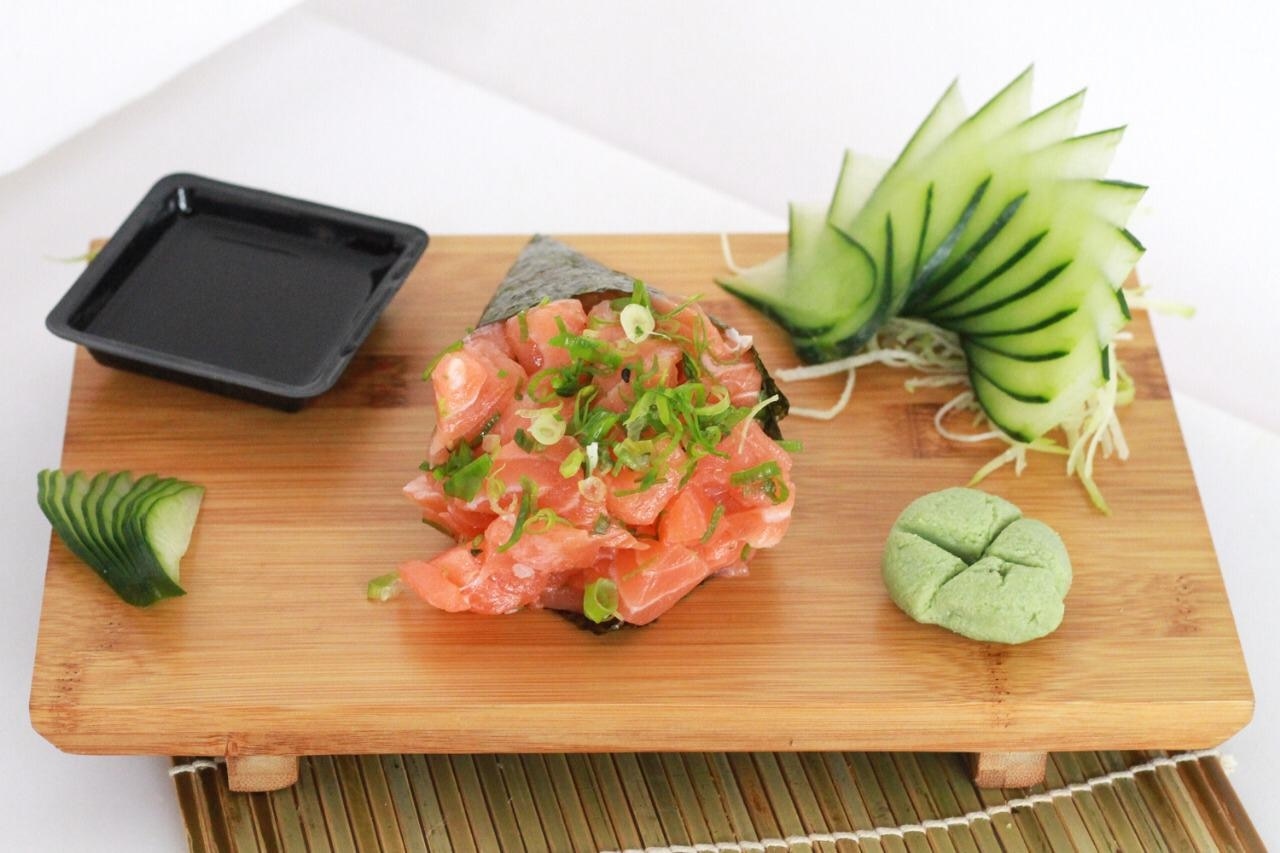 Temaki Salmão, Maionese e Cebolinha - 150g